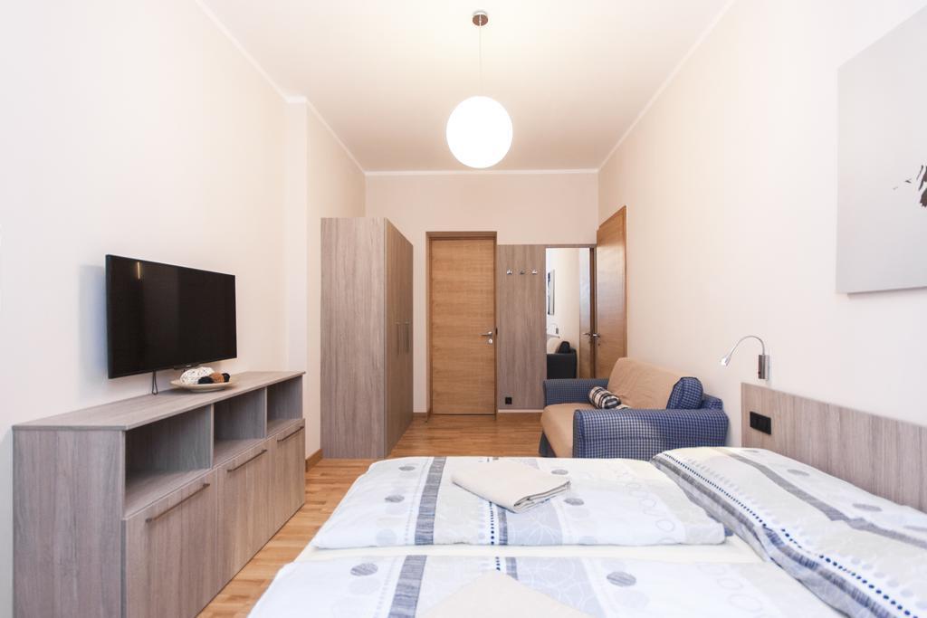 Manesova Astra Apartment Praga Habitación foto